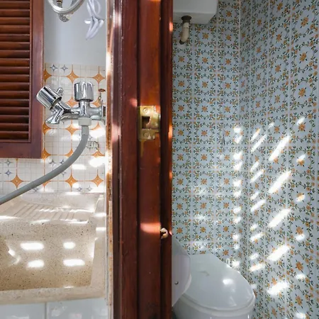 Lluria 51 Apartment